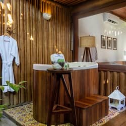 Hot tub, steam room, body treatments, aromatherapy, hot stone massages