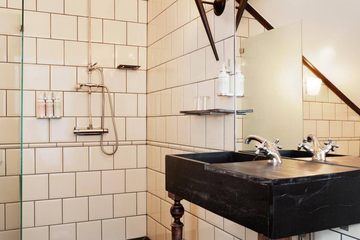 free toiletries, hair dryer, towels