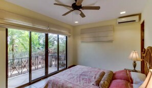 Nhà tiện nghi đơn giản, 2 phòng ngủ, không hút thuốc | 2 phòng ngủ, bàn, truy cập Internet không dây miễn phí 