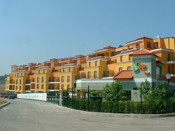 Mặt tiền nơi lưu trú