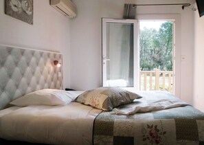 Habitación individual estándar | Ropa de cama de alta calidad y decoración individual