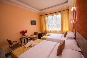 Premium bedding, WiFi - Enkare Hotel (Nairobi)