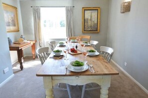 Casa de campo, 3 habitaciones | Decoración personalizada, muebles diferentes y wifi gratis 