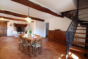 Villa, 3 Schlafzimmer | Wohnbereich