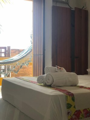 Balcony - Lua Pousada (Barra de São Miguel)
