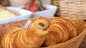 Desayuno buffet incluido todos los días