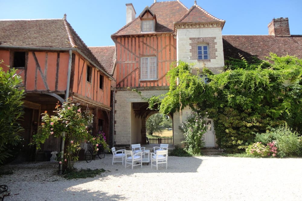 Château Des Roises