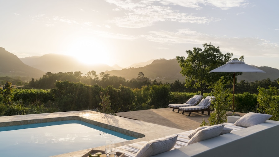 Cape Vue Country House