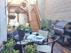 Terrace/patio - BlancNoir Bed & Breakfast (Baltimore)