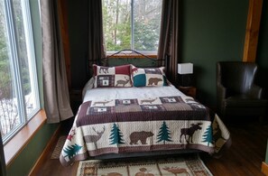 Svit Business - privat badrum (Cricket Hollow) | Bäddmadrasser, gratis wi-fi och sängkläder