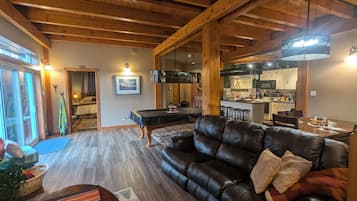 Business Suite, Private Bathroom (Cricket Hollow) | Living area | 30-inch Smart TV with cable channels, TV, heated floors