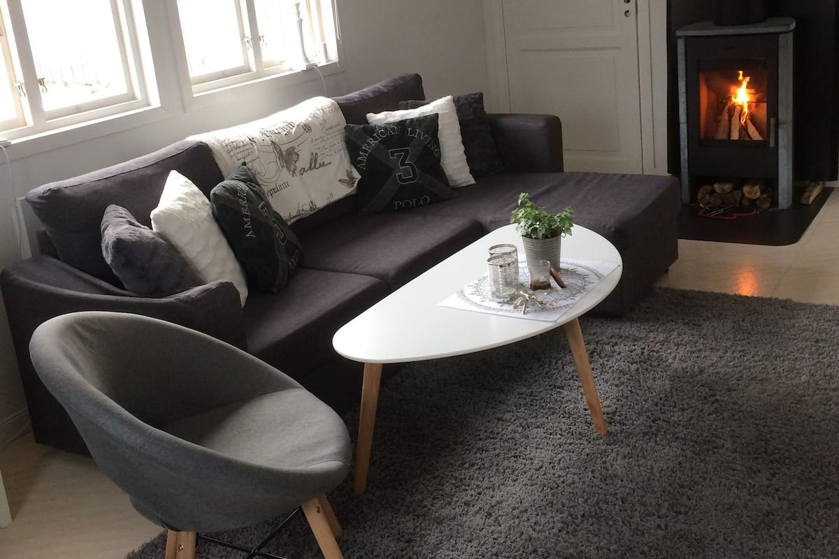 Cabin, 2 Bedrooms | Living room