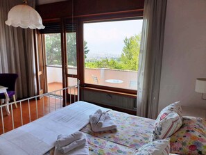 Suíte, 1 quarto | Vista do quarto
