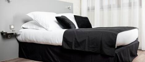 Desk, free WiFi, bed sheets