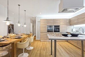 Room - Heart of Nottingham Modern Apartment (Nottingham)