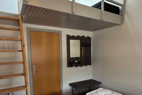 Standard Twin Room | Iron/ironing board (on request), WiFi (free)