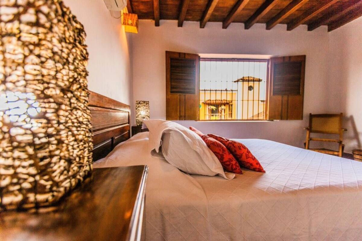 luxury suite, 1 king bed | in-room safe, free cots/infant beds, rollaway beds, free wifi