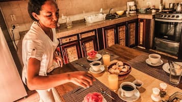 Komplett frokost er inkludert hver dag