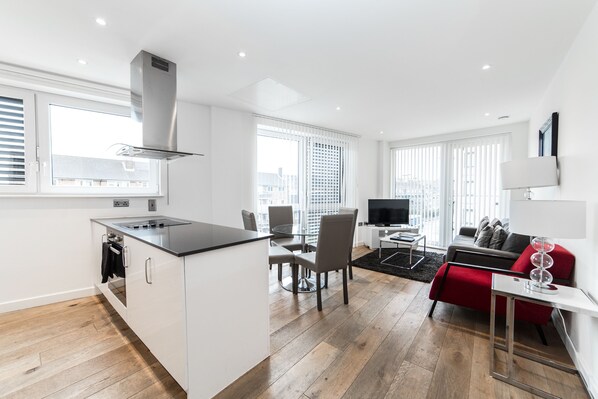 公寓, 2 間臥室 | 客廳 | 平面電視