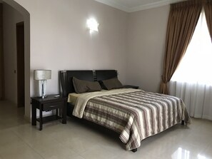 Apartment, 3 Schlafzimmer | 1 Schlafzimmer, Bügeleisen/Bügelbrett, kostenloses WLAN