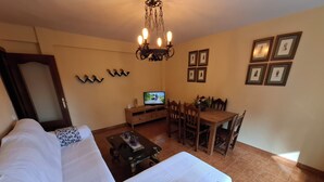 Apartment, 2 Bedrooms (La Vista de Gredos 2) | Living area
