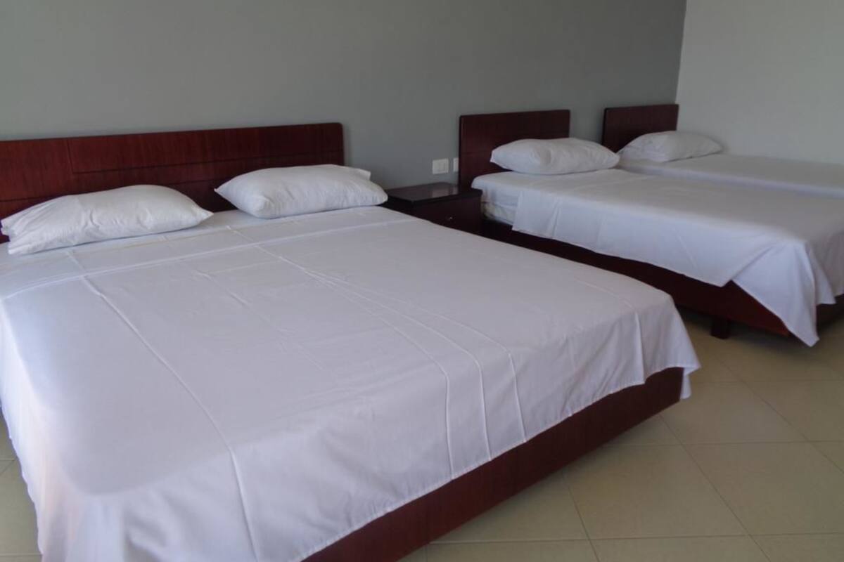 Quadruple Room, 1 Bedroom, Beach View | WiFi (free)