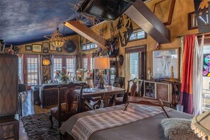 Luxury Studio Suite | 1 bedroom, premium bedding, memory foam beds, individually decorated