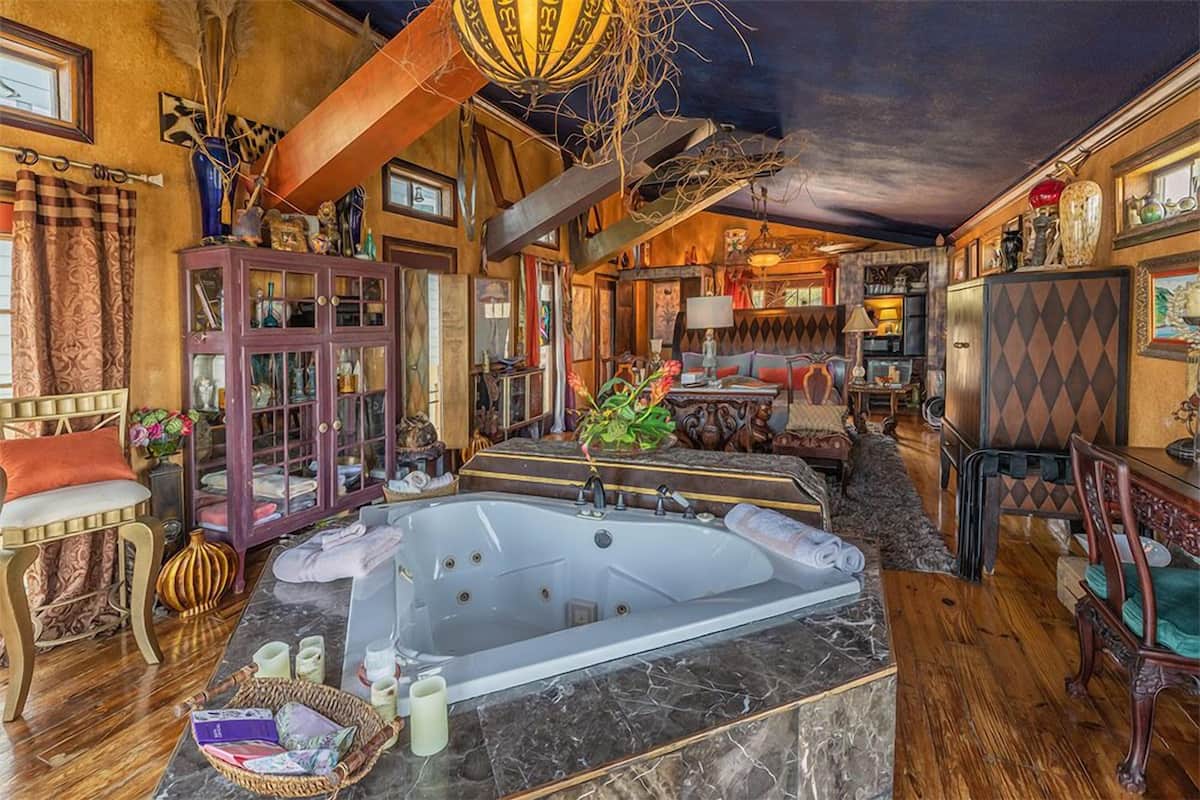 Luxury Studio Suite | 2 bedrooms, premium bedding, memory foam beds, individually decorated