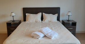 Apartment | Free WiFi, bed sheets