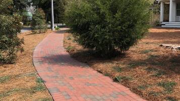 Enceinte de lâhĂ©bergement