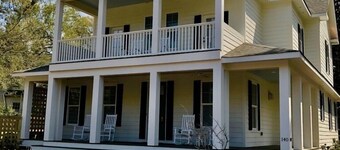 Scituate House Walk to the US Open - Old Town Charm 6BR - 6.5 Baths - Sleeps 12+