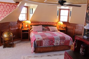 Desk, iron/ironing board, rollaway beds, free WiFi - Book Nook Inn (Lumberton)