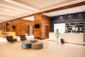 Lobby lounge - Fiesta Inn Tuxtla Fashion Mall (Tuxtla Gutierrez)