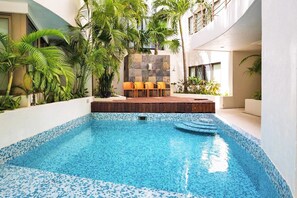 Piscine extérieure