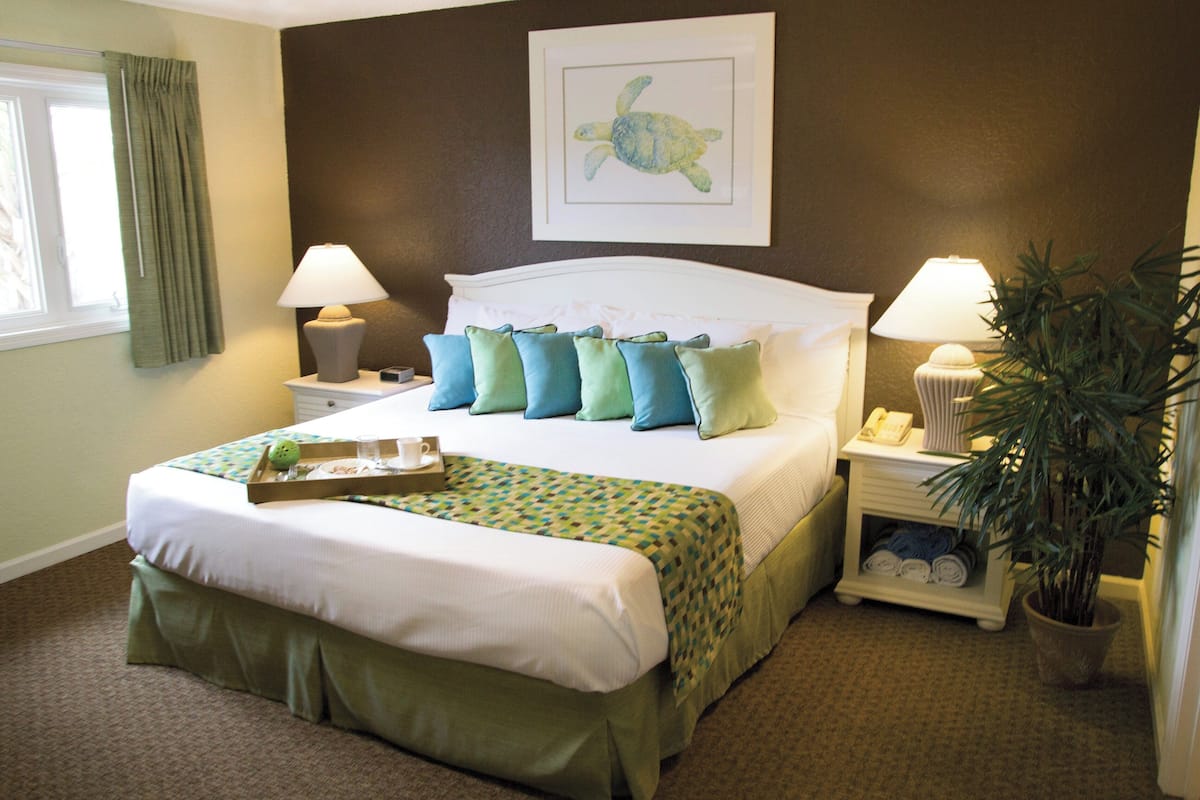 Condo, 2 Bedrooms, Kitchen | 1 bedroom, iron/ironing board, WiFi, bed sheets