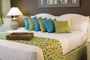 Iron/ironing board, WiFi, bed sheets - Club Wyndham Grand Palms (Surfside Beach)