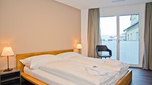 Apartment | 2 bedrooms, iron/ironing board, WiFi (free) - Apartment Rugenpark 3 (Interlaken)