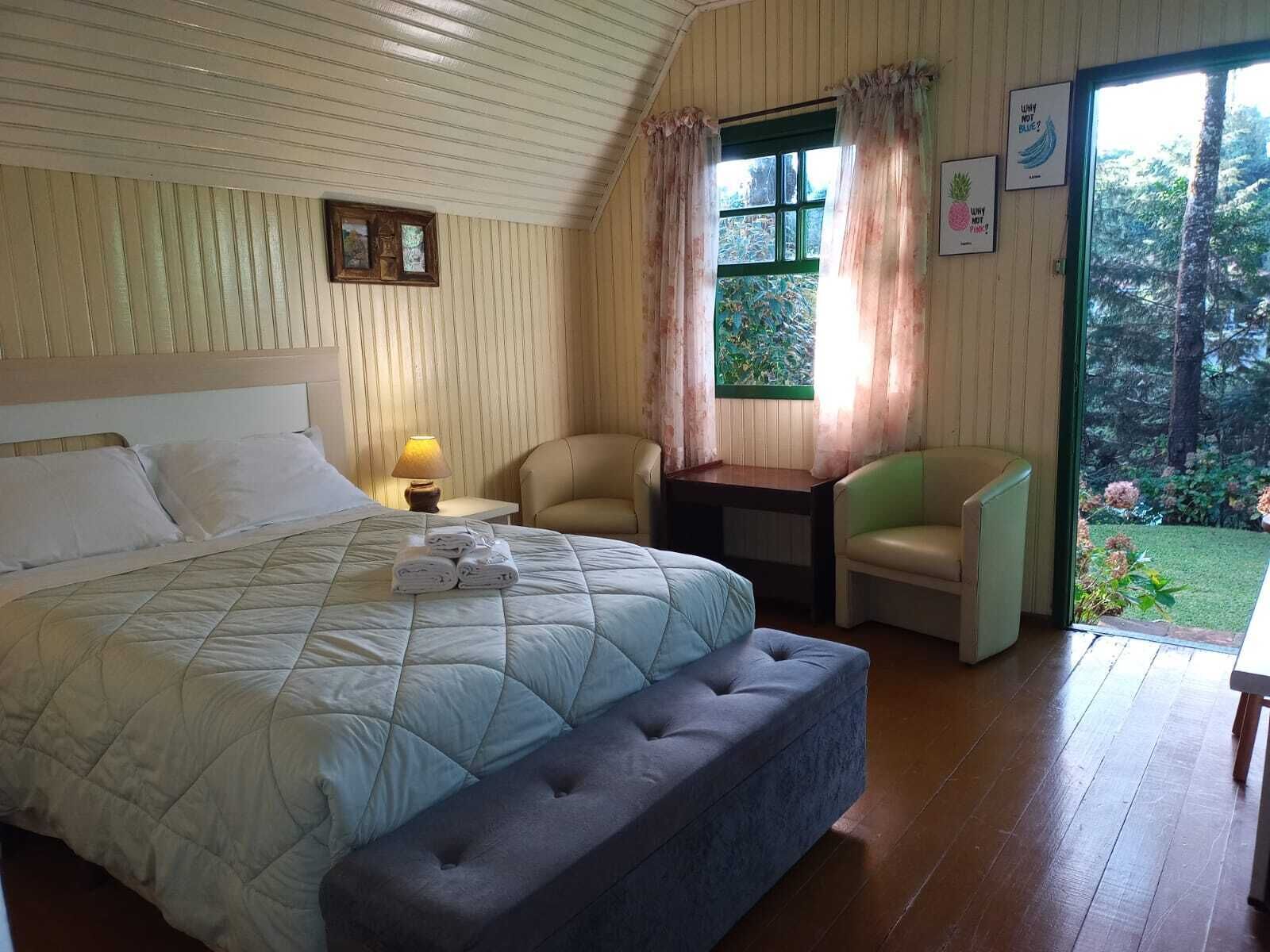 standard chalet | iron/ironing board, free wifi, bed sheets