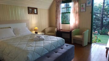 Chalé standard | Ferros/tábuas de passar roupa, Wi-Fi de cortesia, roupa de cama