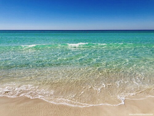 GULF FRONT @ CELADON BEACH RESORT Free Beach Service~ Quiet West End!!