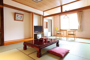 客房內保險箱、免費無線上網、床單