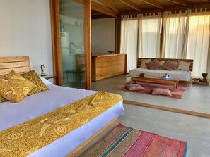 1 bedroom, in-room safe, iron/ironing board, rollaway beds