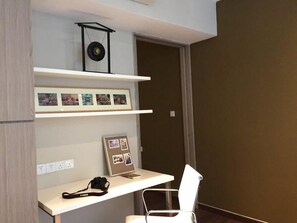 Apartment, 1 Bedroom | Living area | Flat-screen TV - Modern Downtown Oasis Aloha Suite (Kota Kinabalu)