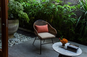 Courtyard Studio Twin | Terrace/patio