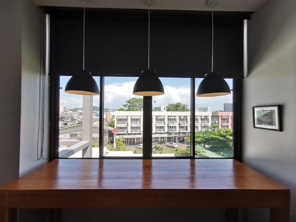 deluxe quadruple room, city view | 1 bedroom, free wifi, bed sheets