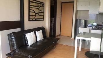 Studio Apartment | Living area