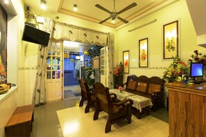 บริเวณนั่งเล่นที่ล็อบบี้