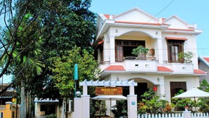 Front of property - Golden Leaf Homestay (Da Nang)