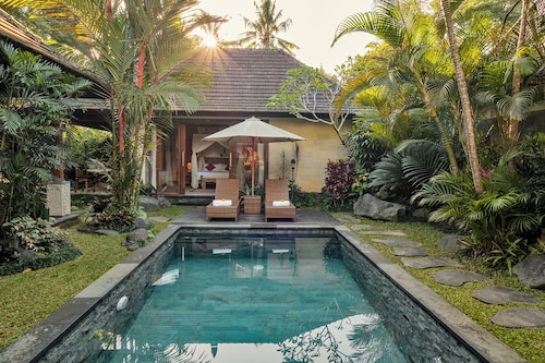 ブアナ ティルタ ウブド ヴィラ