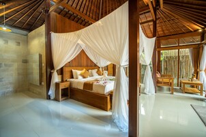 Villa, 1 Bedroom, Garden View | 2 bedrooms, minibar, in-room safe, iron/ironing board